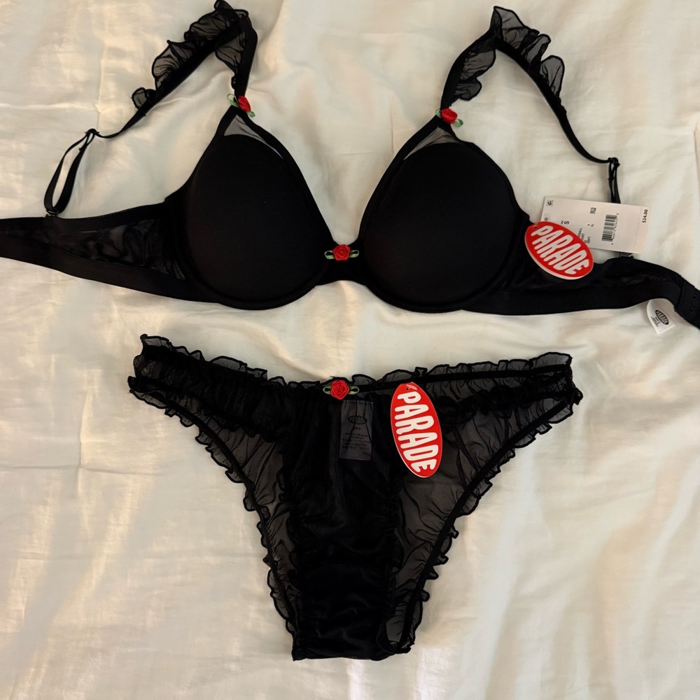 Black Lace Bra by Parade